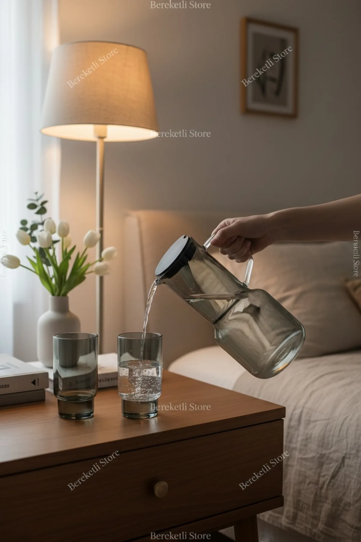 Borosilikat Cam Su Sürahi Seti Siyah – Premium Tasarım Başucu Sürahi